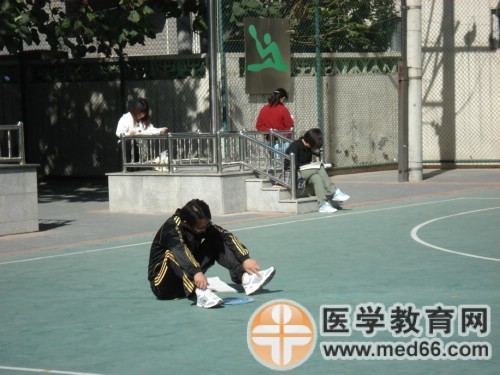 2009年执业药师考试现场图文报道